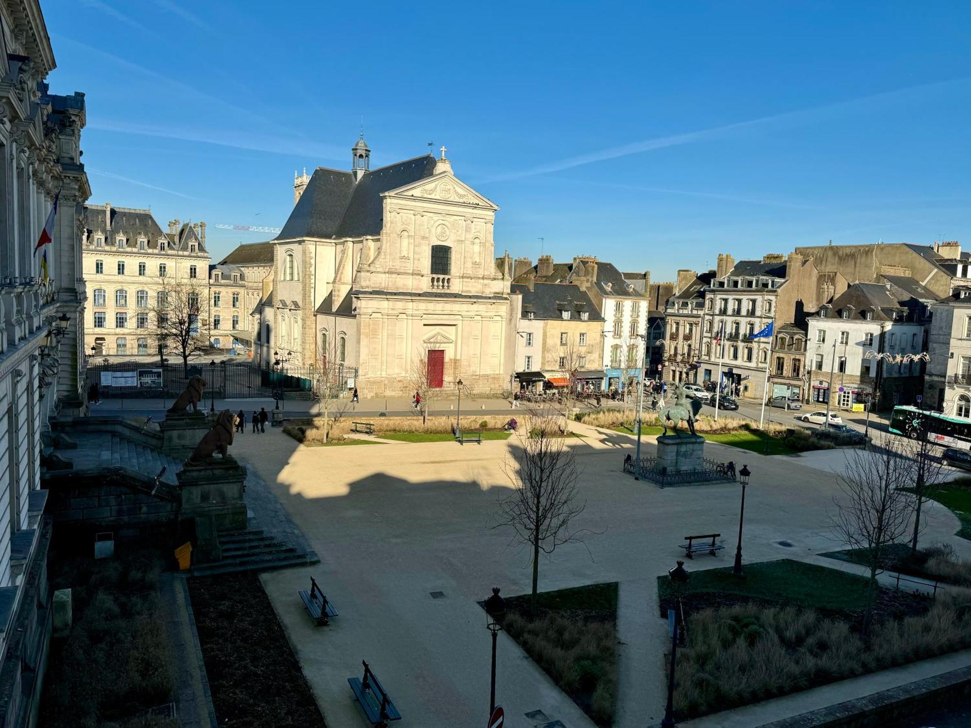 Vue Imprenable Sur La Mairie Leilighet Vannes Eksteriør bilde